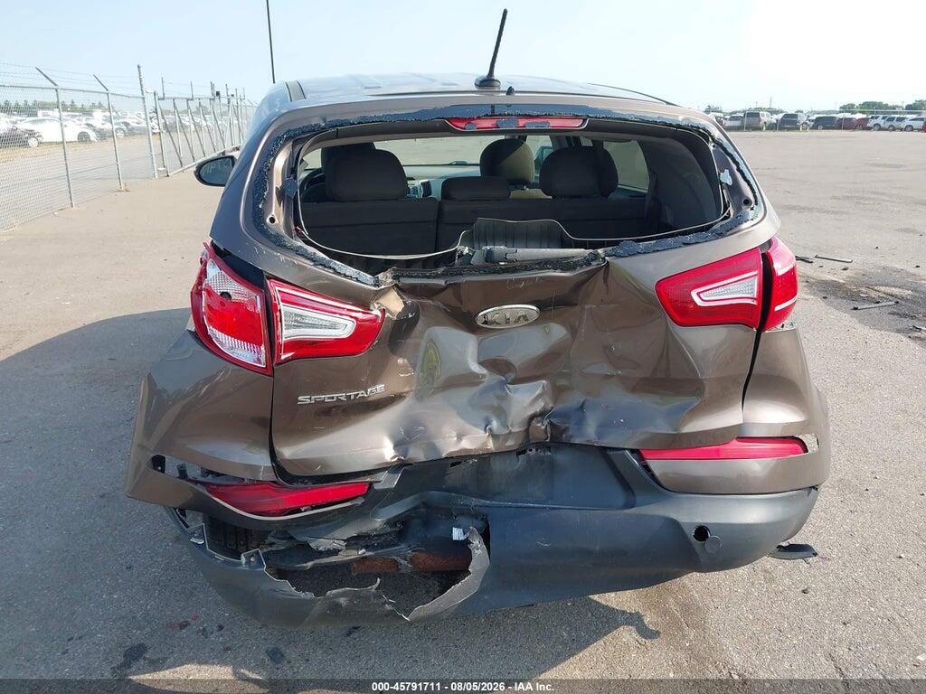 KNDPBCA21C7214954 2012 KIA SPORTAGE photo no. 6