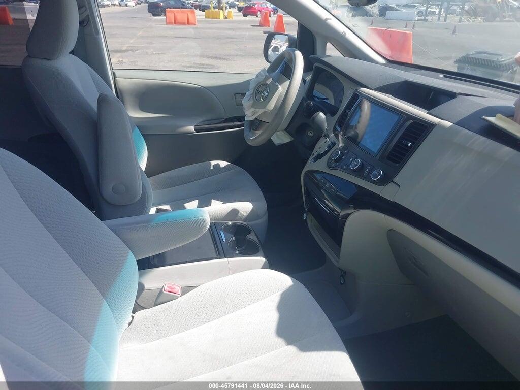 5TDKK3DC6CS269159 2012 TOYOTA SIENNA photo no. 5