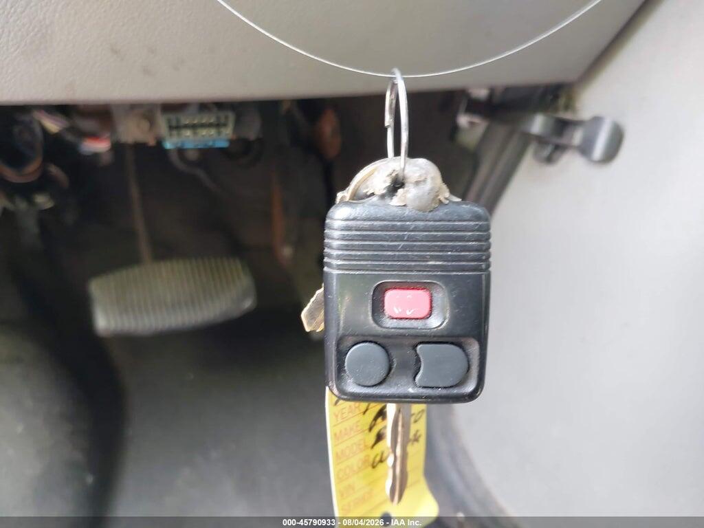 1FTNS2EW8CDA89550 2012 FORD E-250 photo no. 11