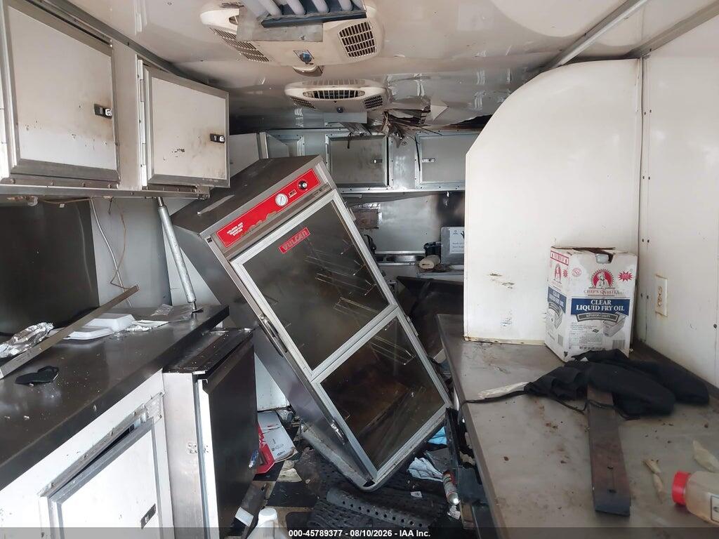 5UZBE2428CD020694 2012 DIAMOND 24' FOOD TRAILER photo no. 5