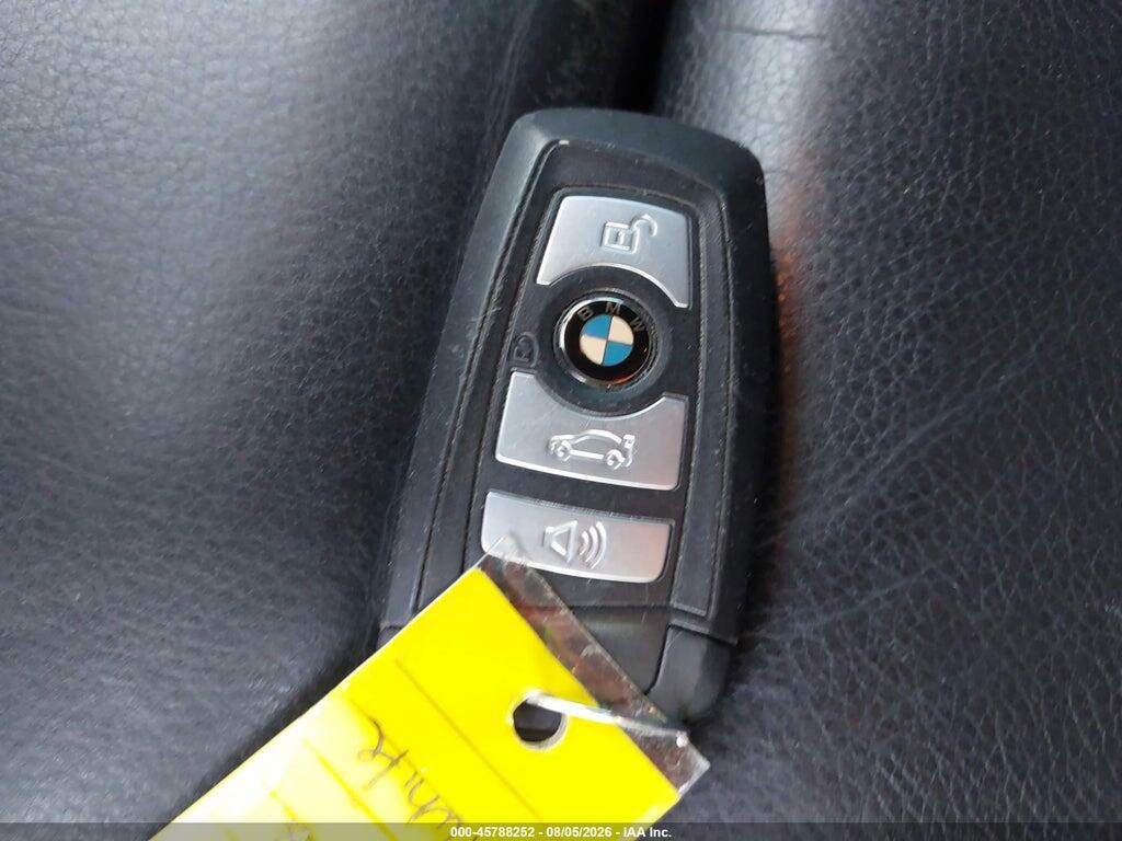 WBAXH5C59CDW08685 2012 BMW 528I photo no. 11
