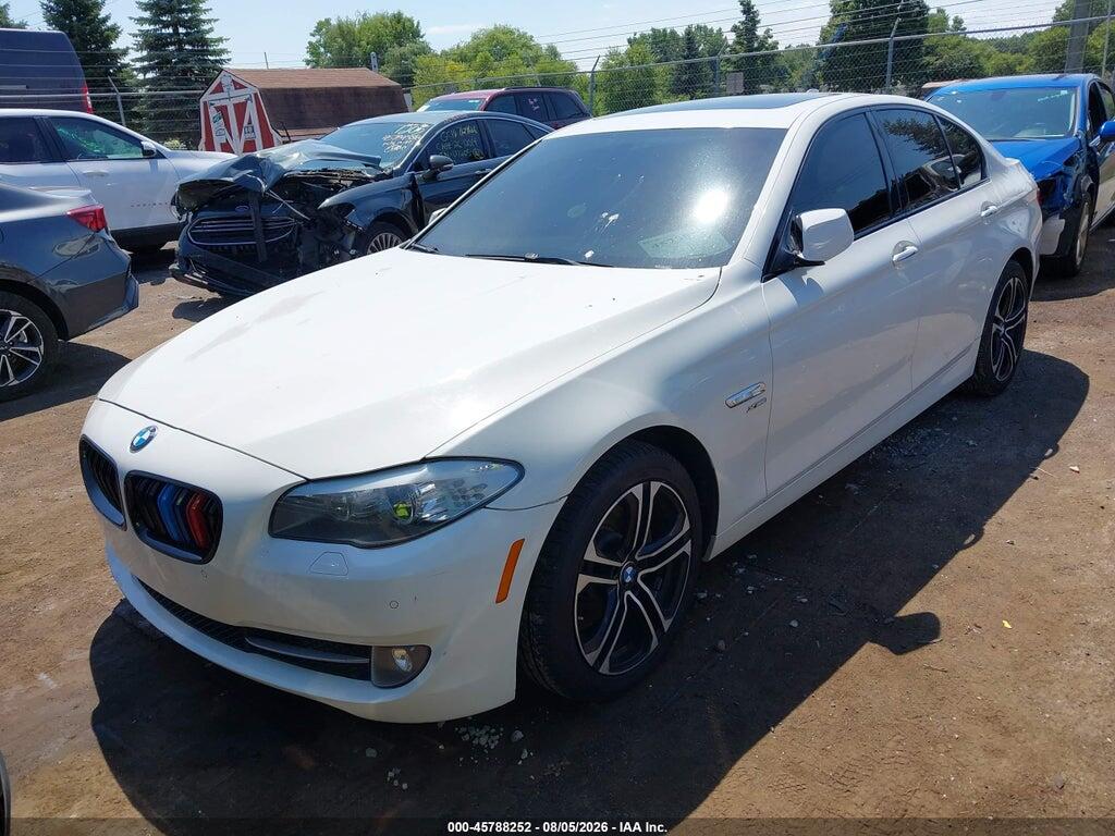 WBAXH5C59CDW08685 2012 BMW 528I photo no. 2