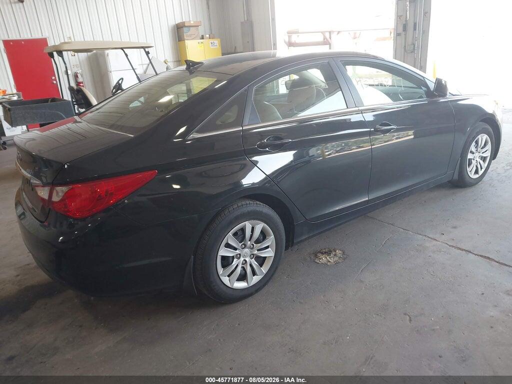 5NPEB4AC8CH449806 2012 HYUNDAI SONATA photo no. 4