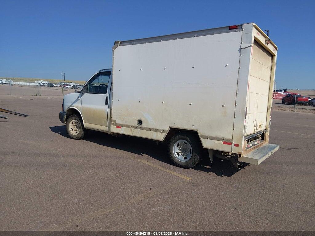 1GDY72BA2C1907066 2012 GMC SAVANA CUTAWAY photo no. 3