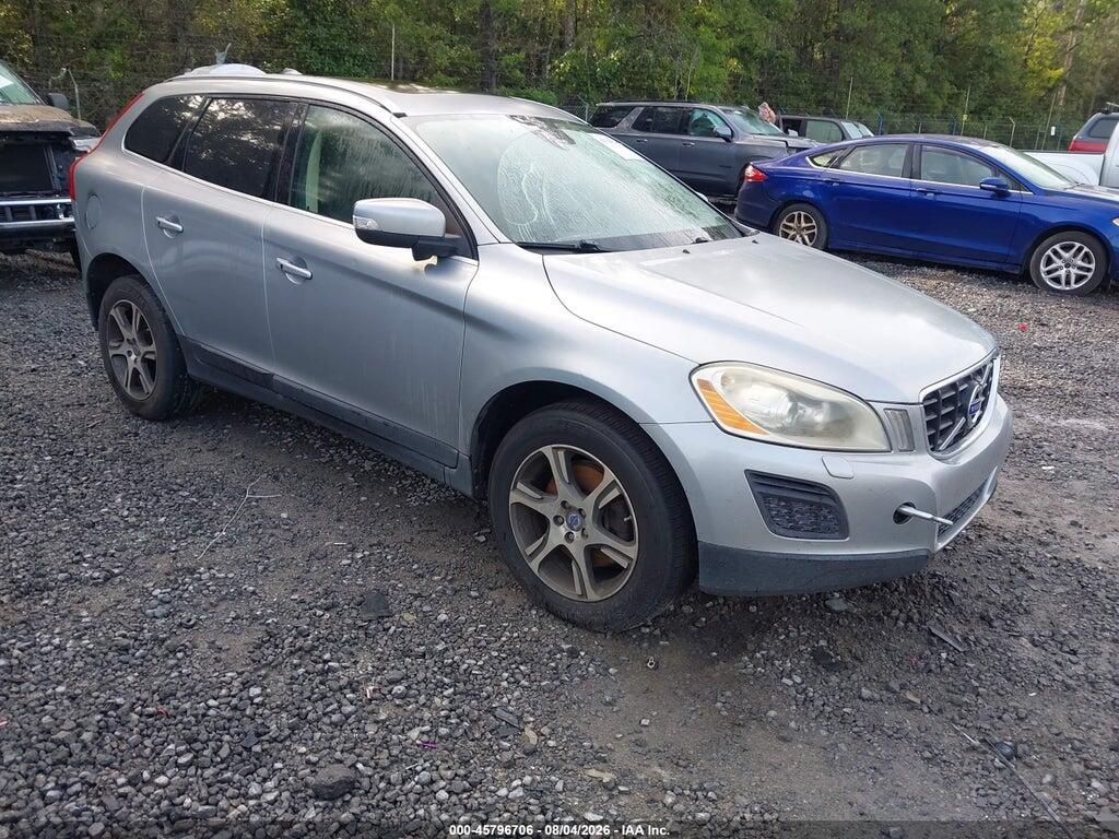 YV4902DZ0D2366835 2013 VOLVO XC60 photo no. 1