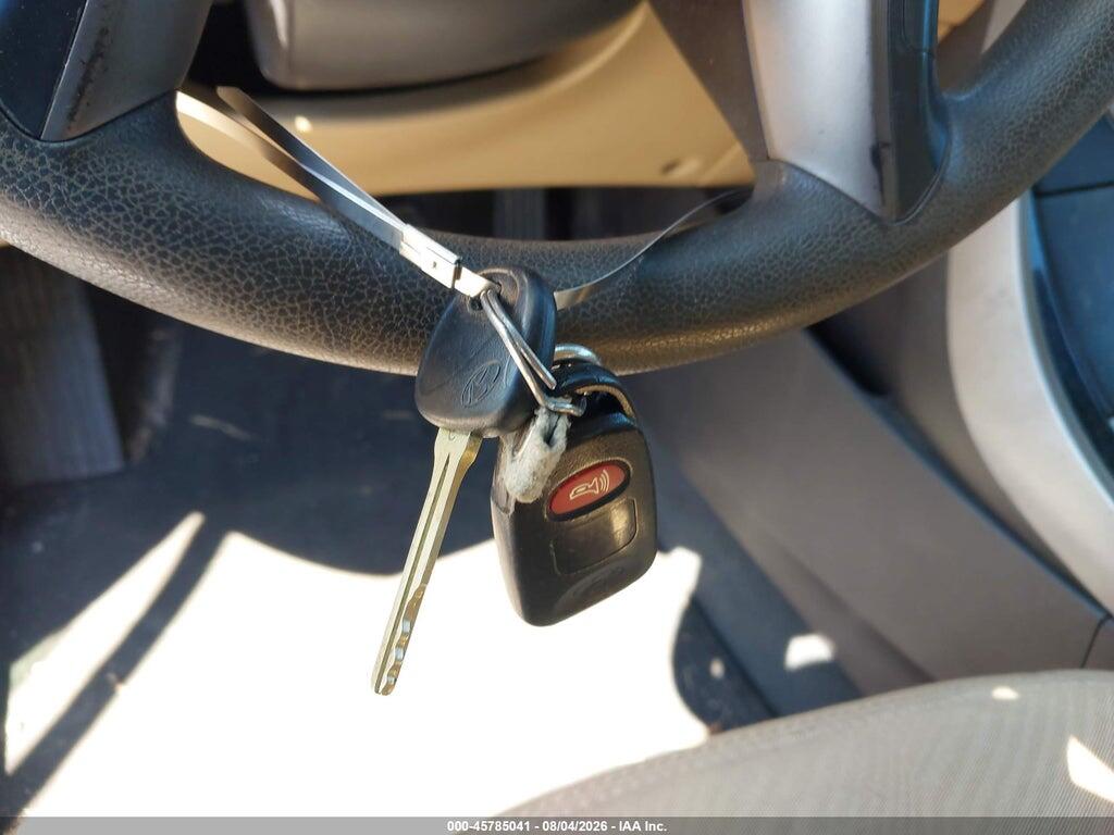 5NPDH4AE6DH260763 2013 HYUNDAI ELANTRA photo no. 11