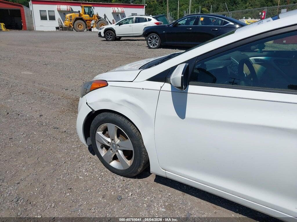 5NPDH4AE6DH260763 2013 HYUNDAI ELANTRA photo no. 12