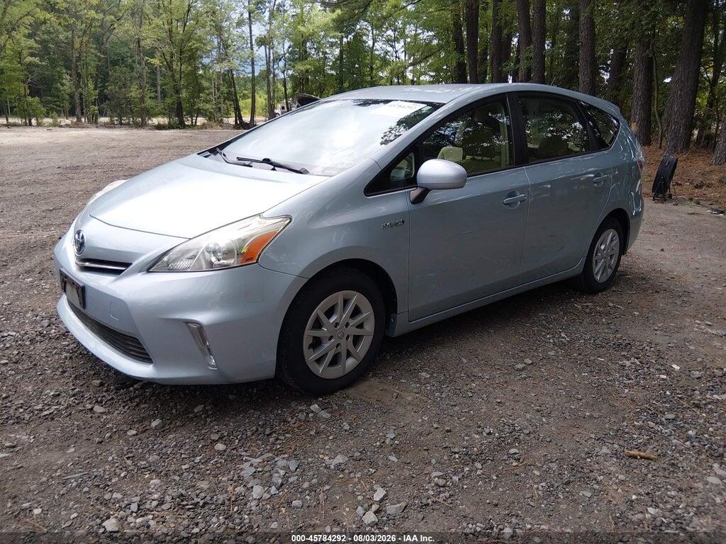 JTDZN3EU2D3200596 2013 TOYOTA PRIUS V photo no. 2