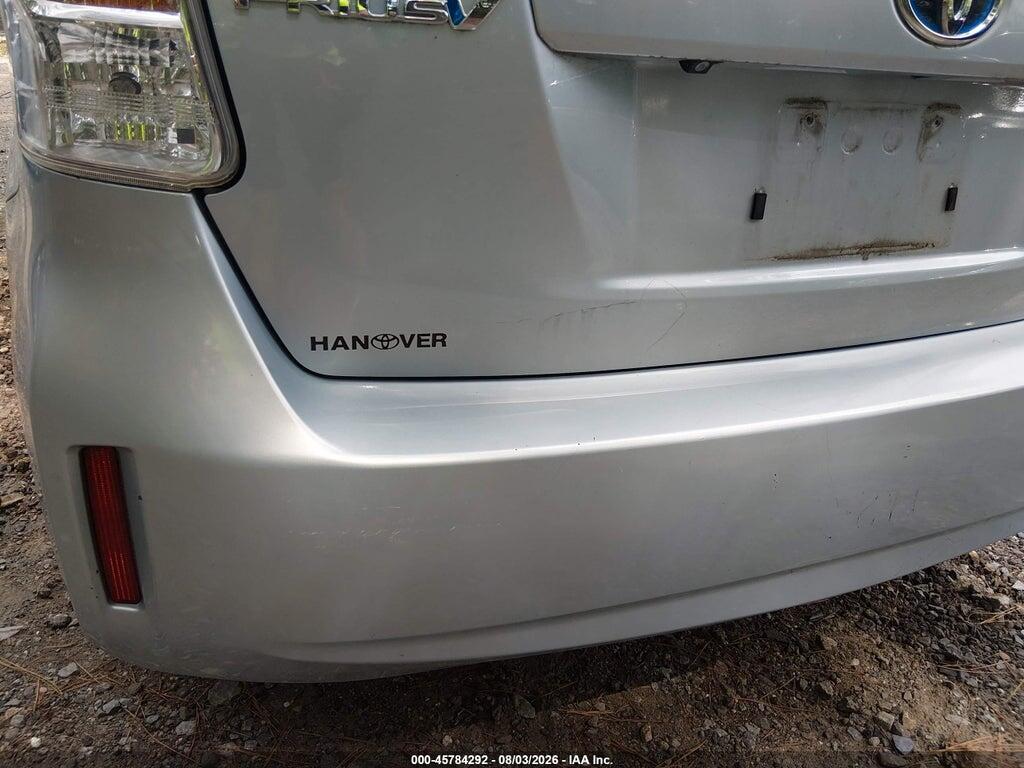 JTDZN3EU2D3200596 2013 TOYOTA PRIUS V photo no. 6