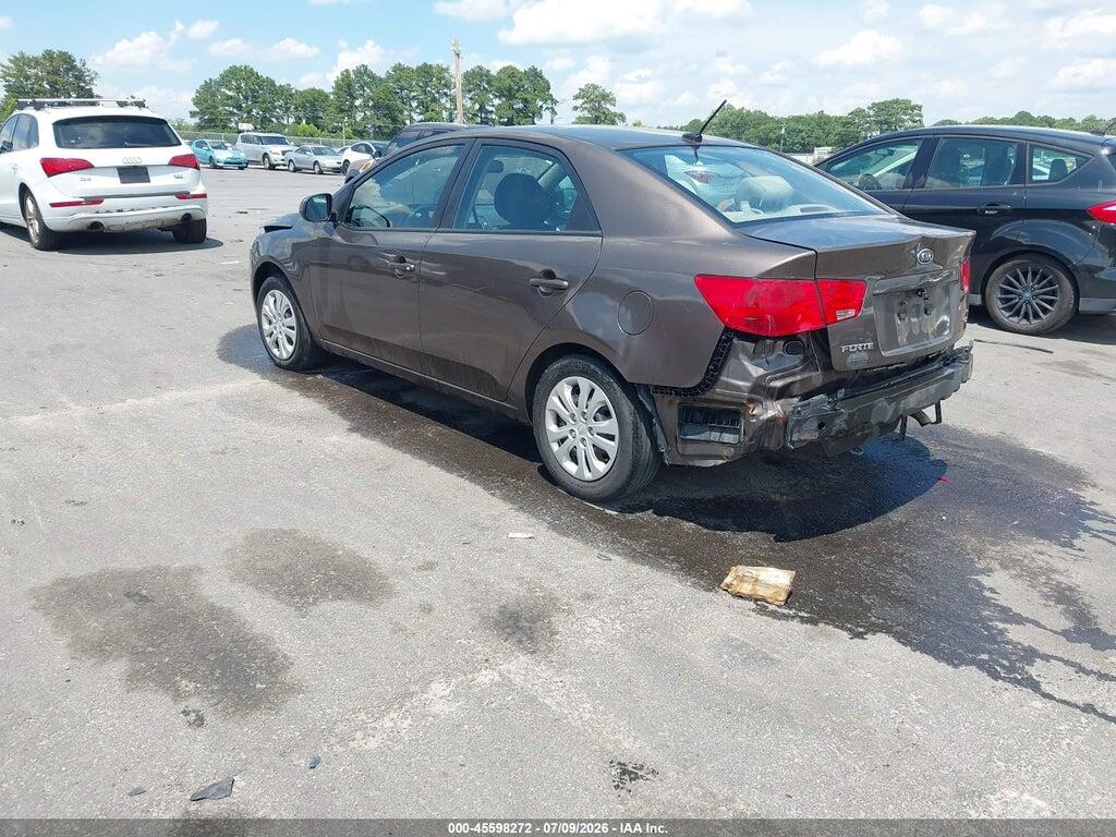 KNAFU4A28D5656037 2013 KIA FORTE photo no. 3
