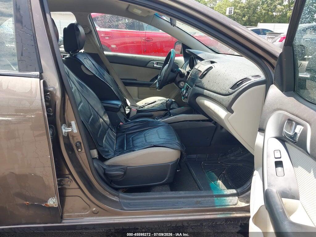 KNAFU4A28D5656037 2013 KIA FORTE photo no. 5