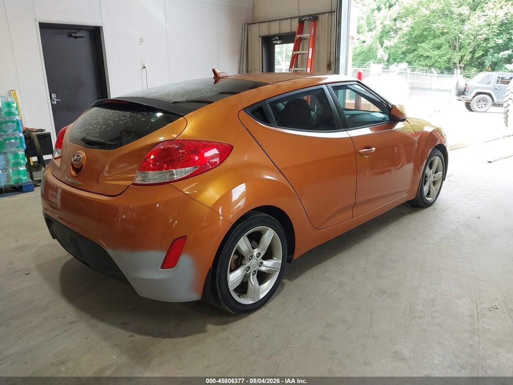 KMHTC6AD7DU155437 2013 HYUNDAI VELOSTER photo no. 4