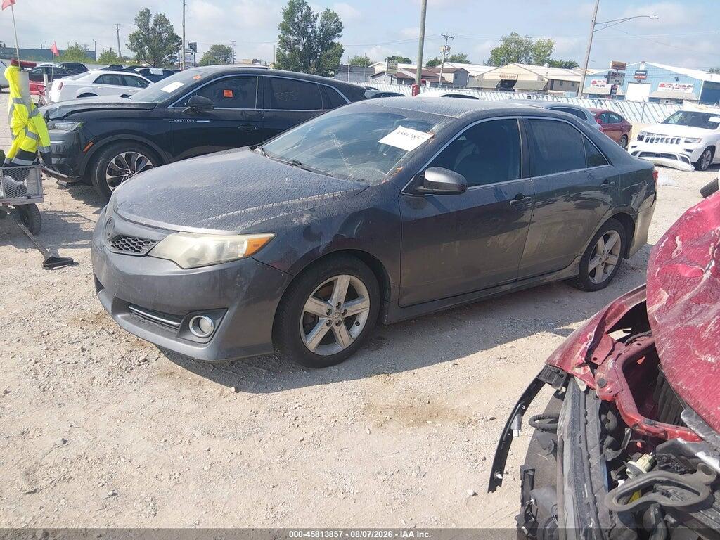 4T1BF1FK6DU273072 2013 TOYOTA CAMRY photo no. 2