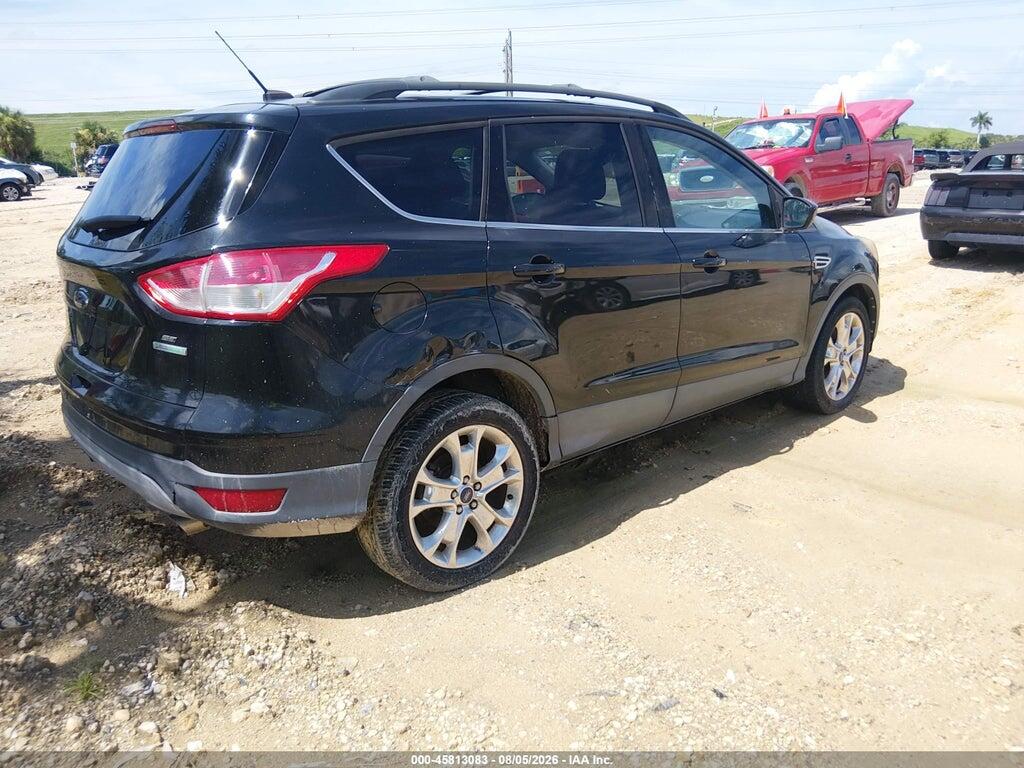 1FMCU0GX7DUD68643 2013 FORD ESCAPE photo no. 4