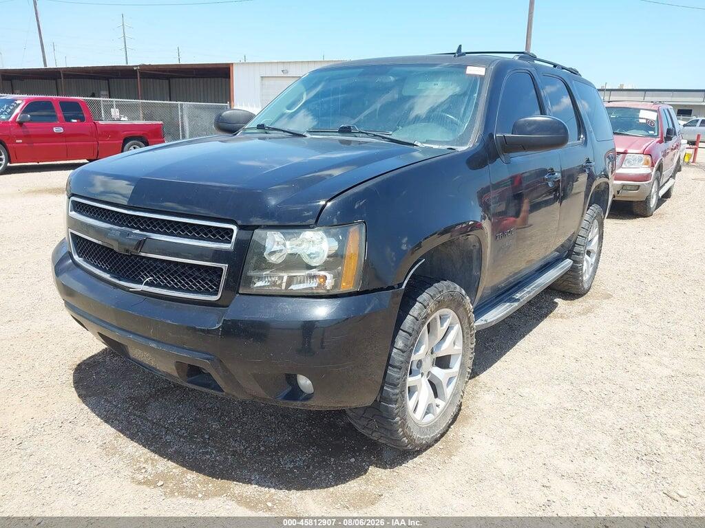 1GNSKBE0XDR314870 2013 CHEVROLET TAHOE photo no. 2
