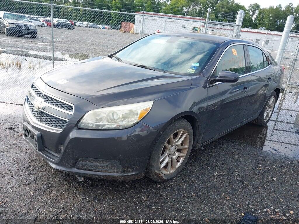 1G11D5SR7DF262658 2013 CHEVROLET MALIBU photo no. 2