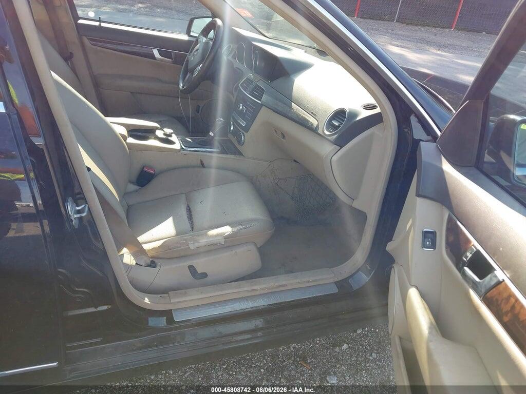 WDDGF8AB3DR254840 2013 MERCEDES-BENZ C 300 photo no. 5