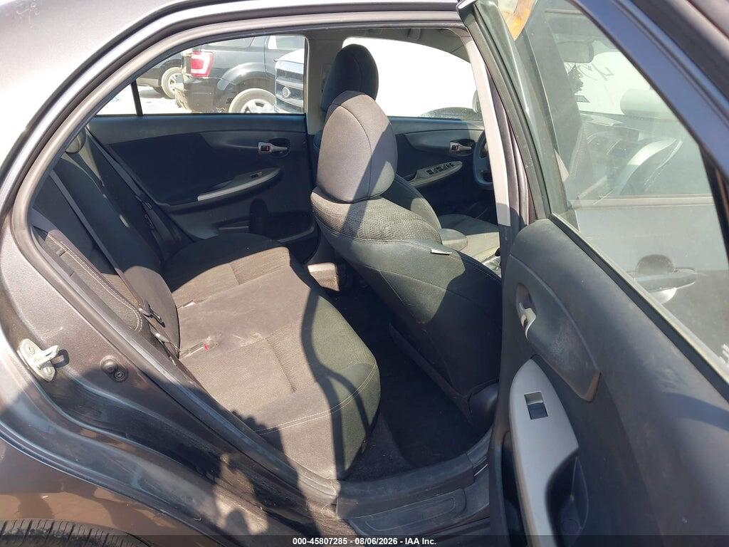 5YFBU4EE9DP160284 2013 TOYOTA COROLLA photo no. 8