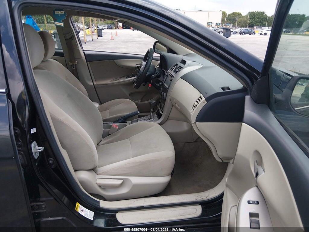 2T1BU4EE5DC947443 2013 TOYOTA COROLLA photo no. 5