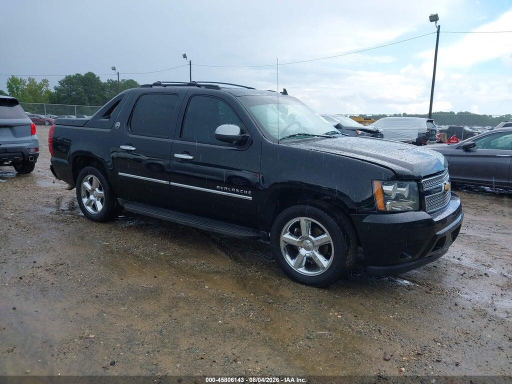 3GNMCGE09DG211930 2013 CHEVROLET AVALANCHE photo no. 1