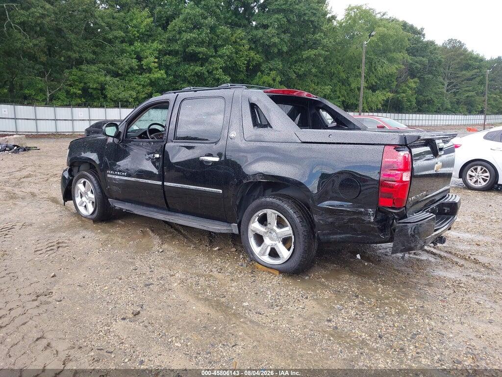 3GNMCGE09DG211930 2013 CHEVROLET AVALANCHE photo no. 3