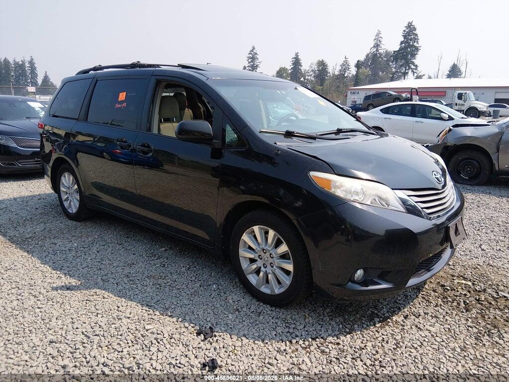 5TDDK3DC8DS063349 2013 TOYOTA SIENNA photo no. 1