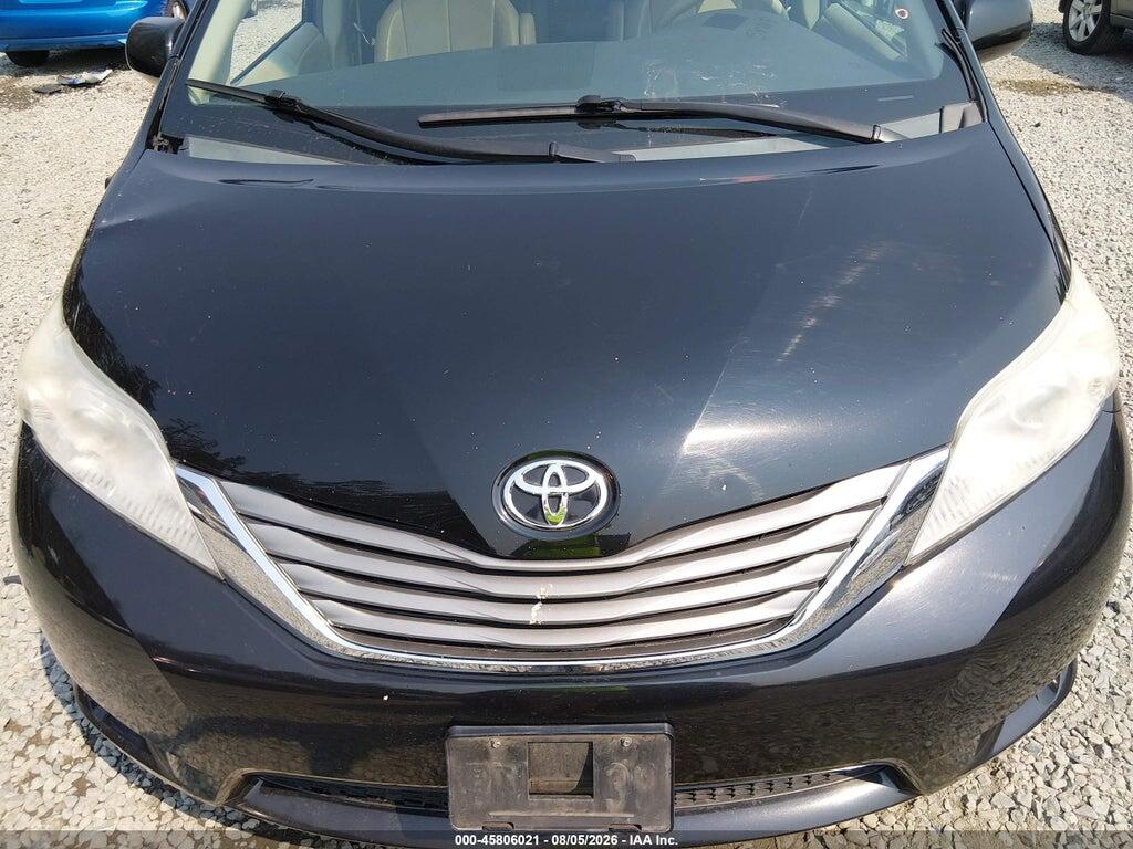 5TDDK3DC8DS063349 2013 TOYOTA SIENNA photo no. 10
