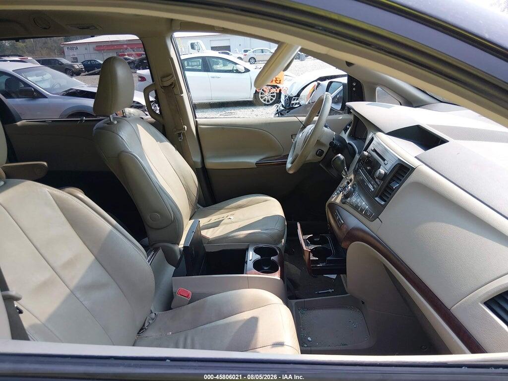 5TDDK3DC8DS063349 2013 TOYOTA SIENNA photo no. 5