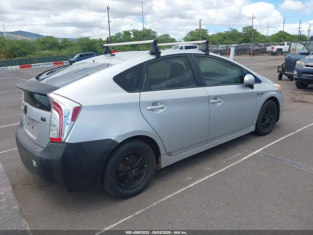 JTDKN3DU2D5556411 2013 TOYOTA PRIUS photo no. 4