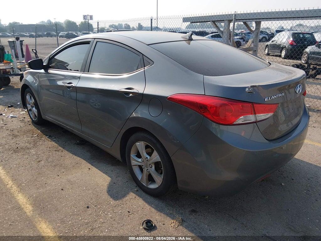 5NPDH4AE4DH160046 2013 HYUNDAI ELANTRA photo no. 3