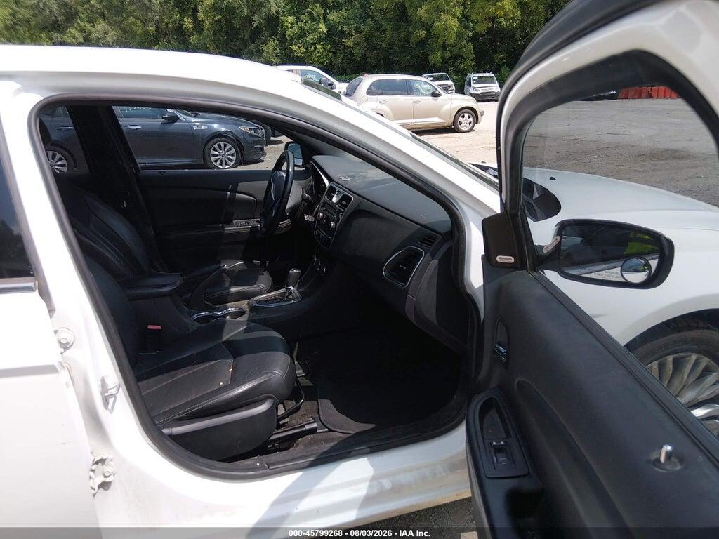 1C3CCBCG4DN507036 2013 CHRYSLER 200 photo no. 5