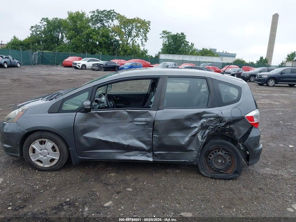 JHMGE8H35DC012015 2013 HONDA FIT photo no. 6