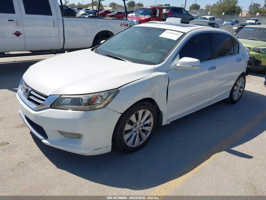 1HGCR2F80DA197765 2013 HONDA ACCORD photo no. 2