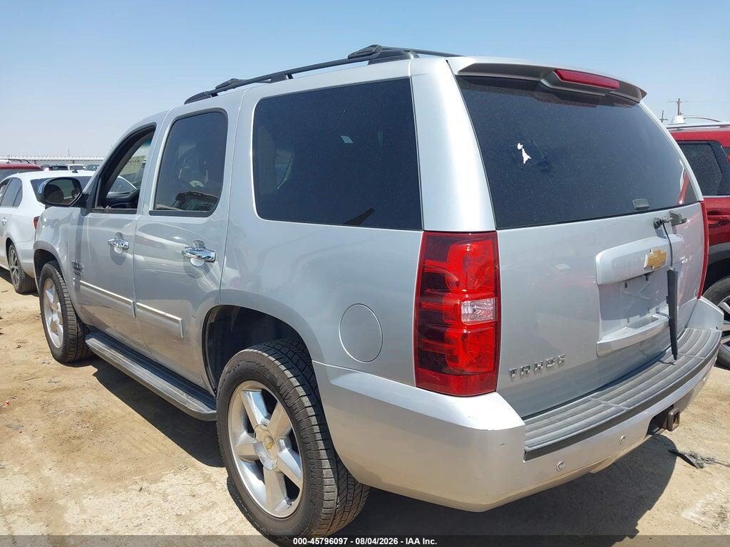 1GNSCAE09DR309425 2013 CHEVROLET TAHOE photo no. 3