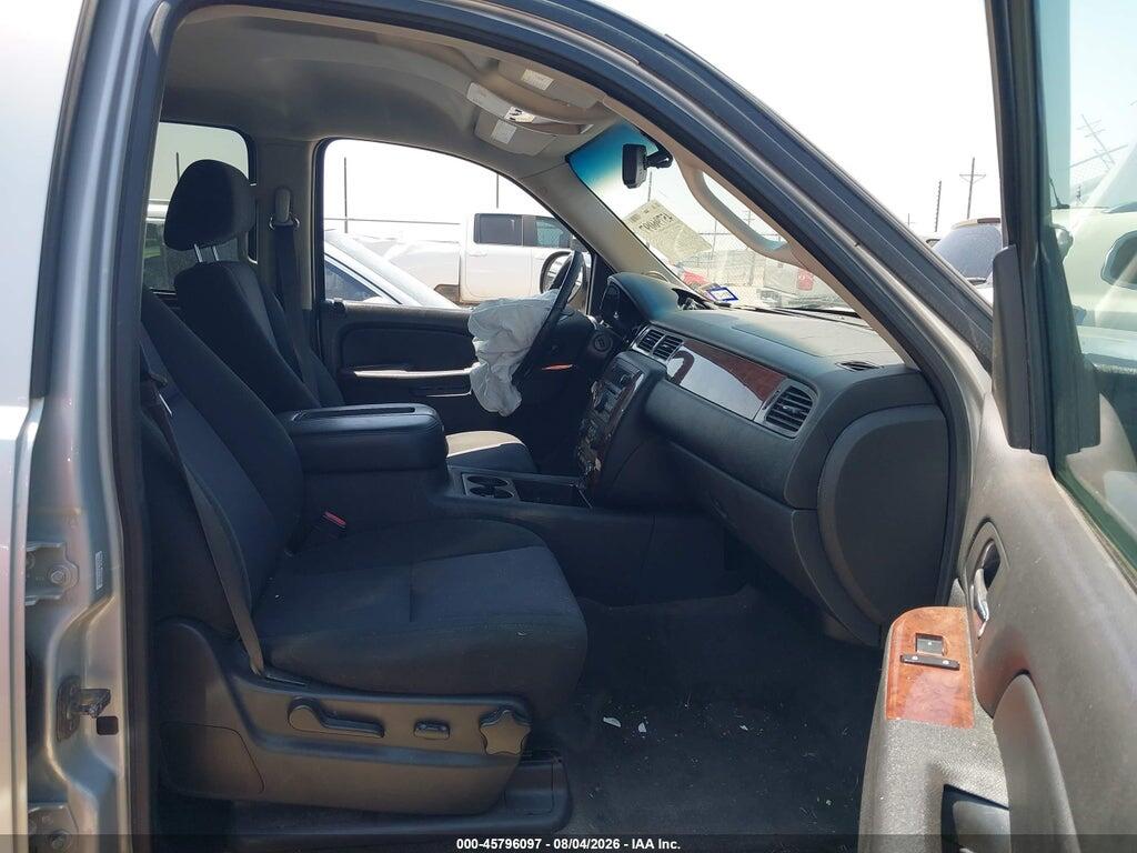 1GNSCAE09DR309425 2013 CHEVROLET TAHOE photo no. 5