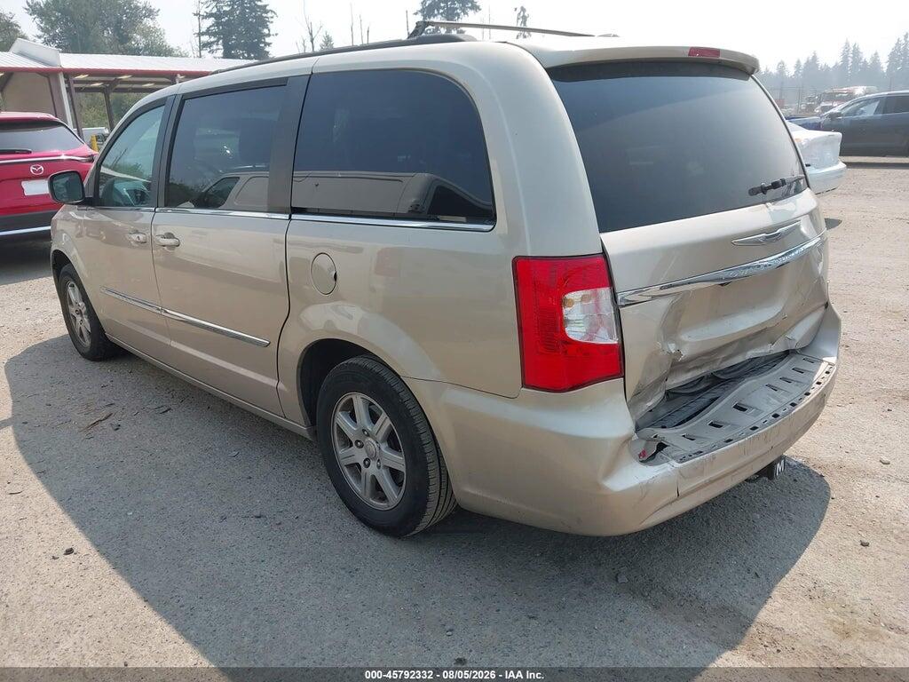 2C4RC1BG5DR577813 2013 CHRYSLER TOWN & COUNTRY photo no. 3