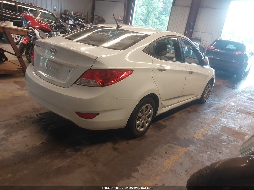 KMHCT4AE5DU368173 2013 HYUNDAI ACCENT photo no. 4