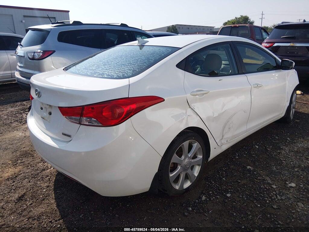 5NPDH4AEXDH402659 2013 HYUNDAI ELANTRA photo no. 4