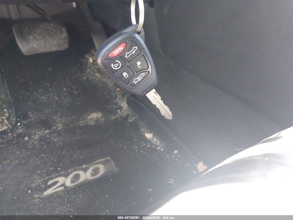 1C3BCBFG0DN508868 2013 CHRYSLER 200 photo no. 11