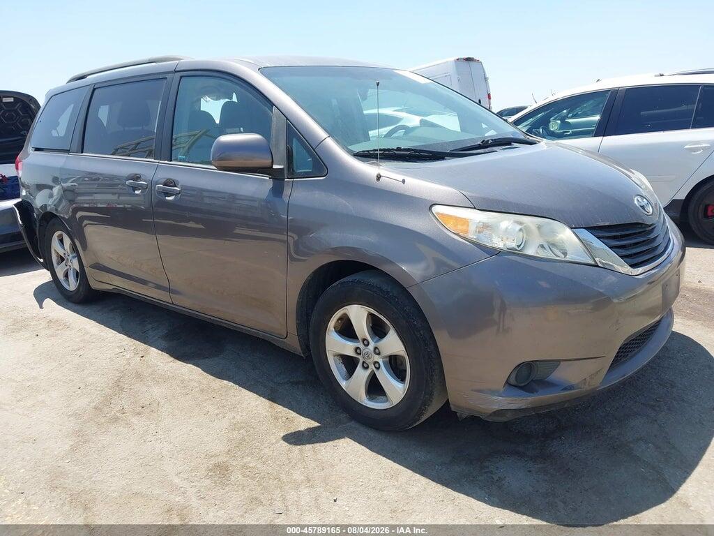 5TDKK3DC6DS314165 2013 TOYOTA SIENNA photo no. 1