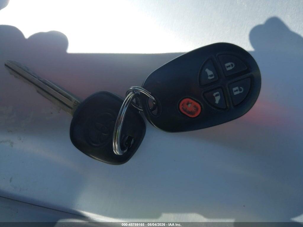 5TDKK3DC6DS314165 2013 TOYOTA SIENNA photo no. 11
