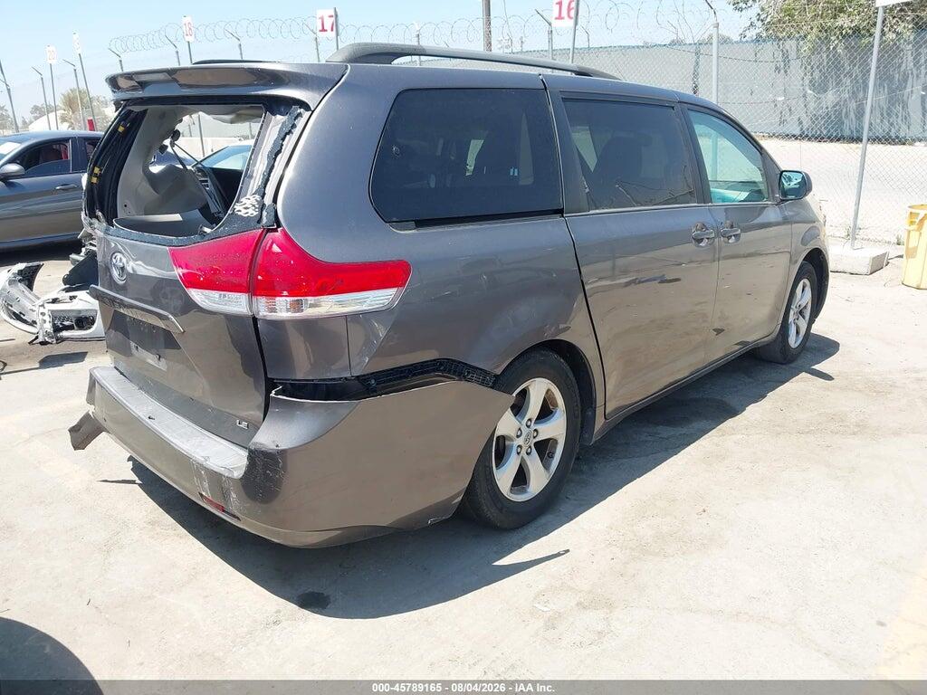 5TDKK3DC6DS314165 2013 TOYOTA SIENNA photo no. 4