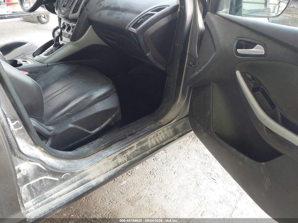 1FADP3F20DL263185 2013 FORD FOCUS photo no. 5