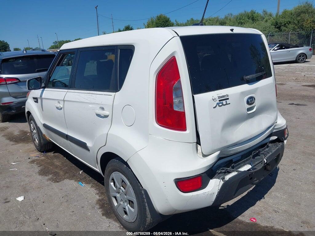 KNDJT2A58D7512040 2013 KIA SOUL photo no. 3