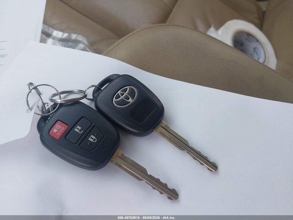 JTMZFREV1DD012770 2013 TOYOTA RAV4 photo no. 11