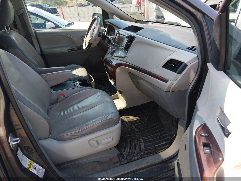 5TDDK3DC5DS062448 2013 TOYOTA SIENNA photo no. 5