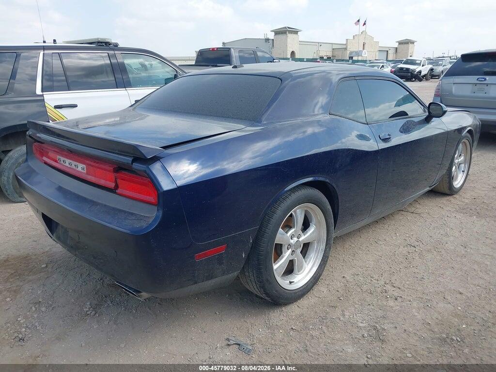 2C3CDYBT4DH570063 2013 DODGE CHALLENGER photo no. 4