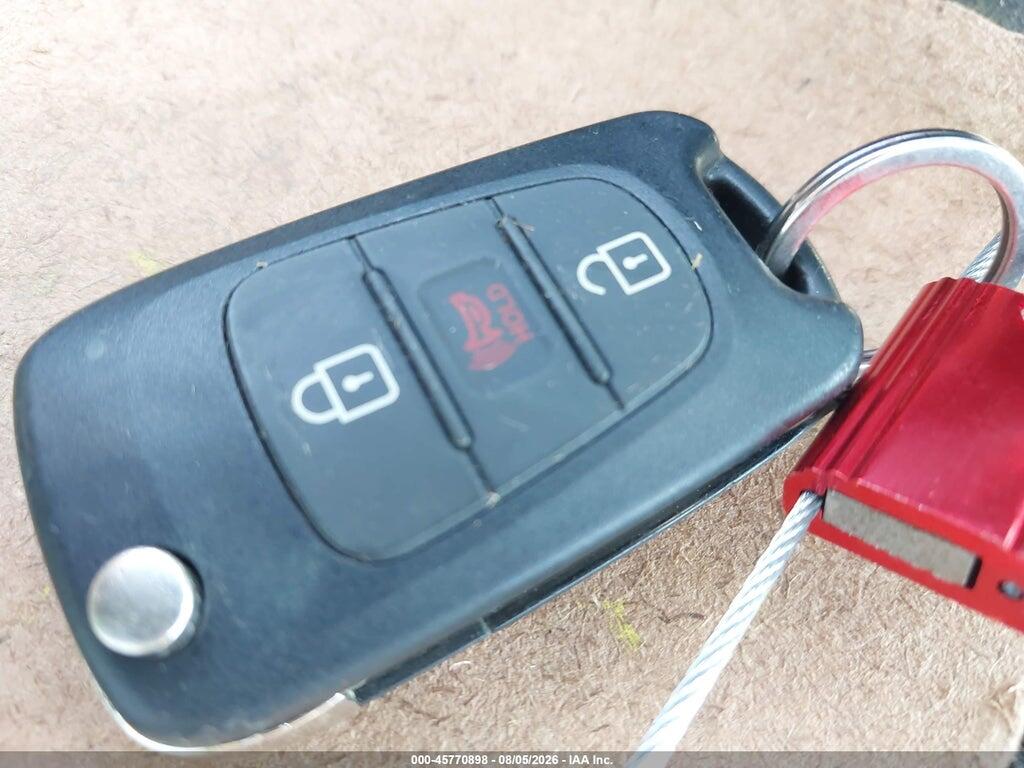 KNDJT2A59D7626452 2013 KIA SOUL photo no. 11