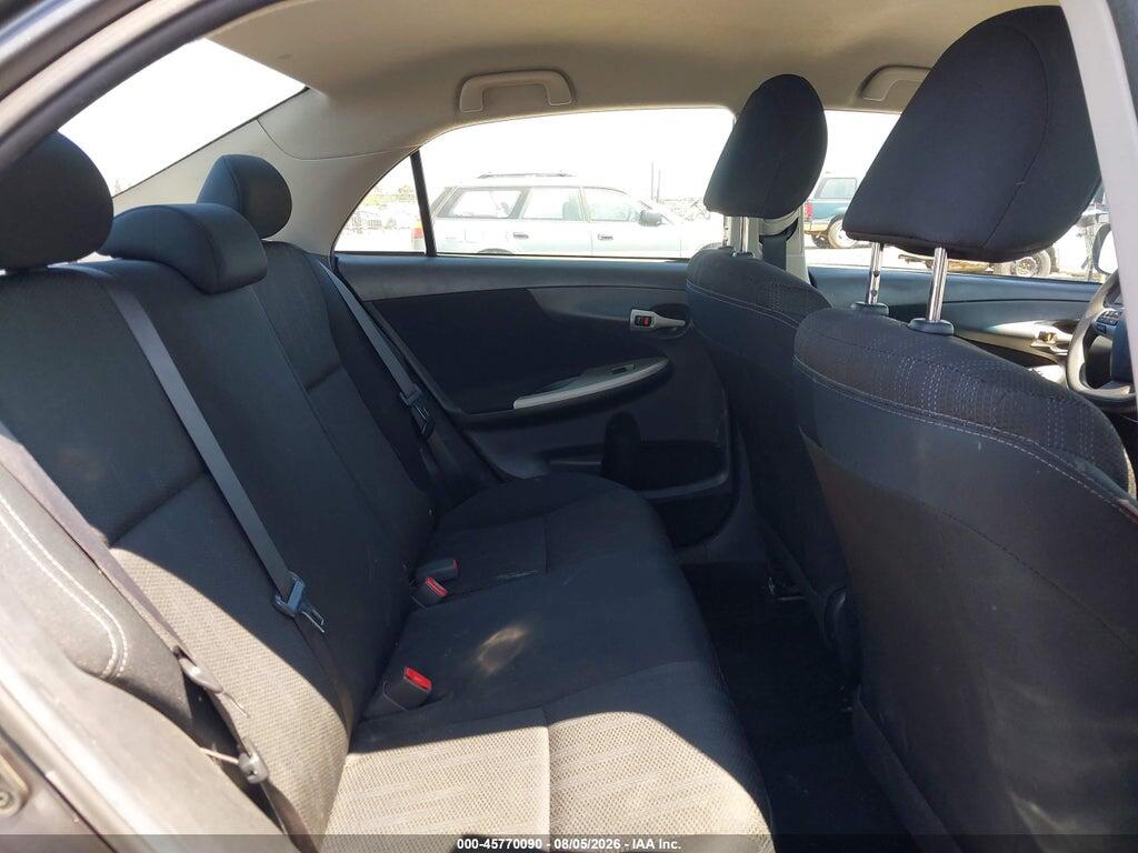 5YFBU4EEXDP152677 2013 TOYOTA COROLLA photo no. 8