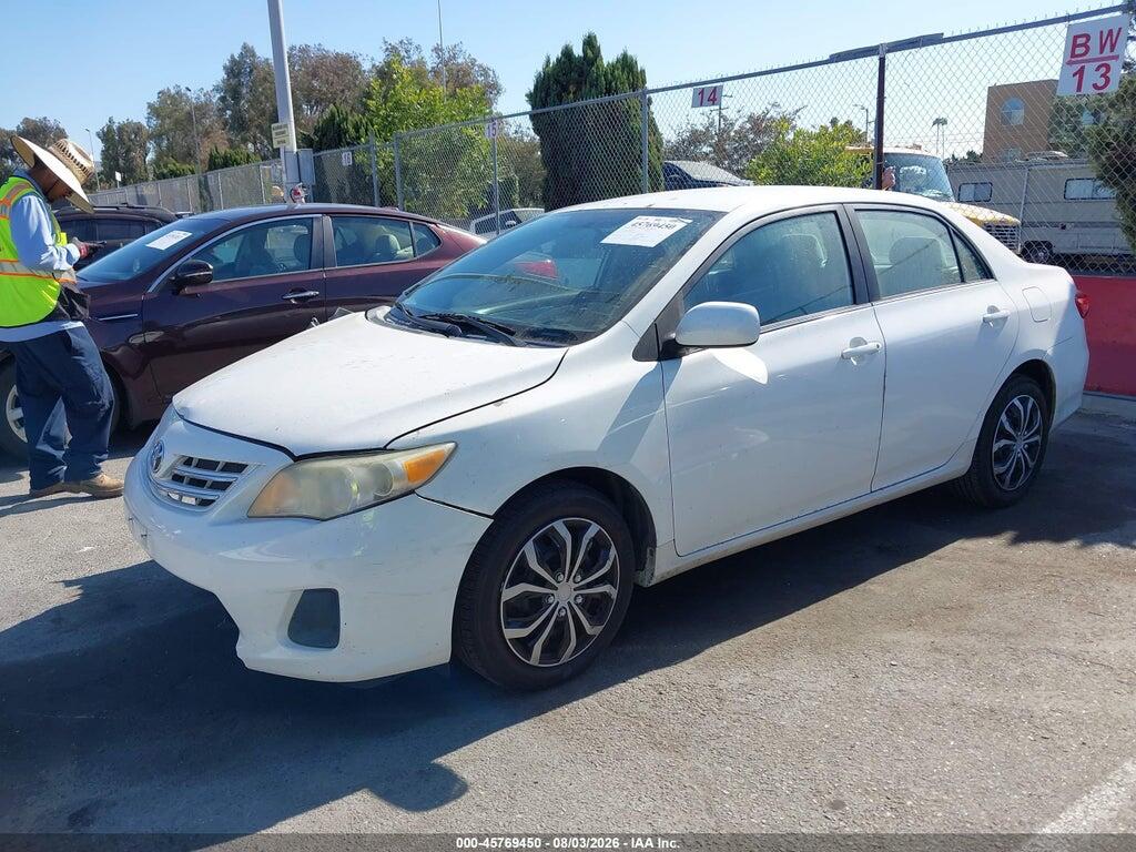 5YFBU4EE0DP182593 2013 TOYOTA COROLLA photo no. 2